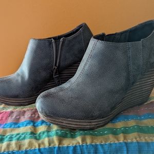 Dr. Scholls Size 7 Harlan Ankle Boots